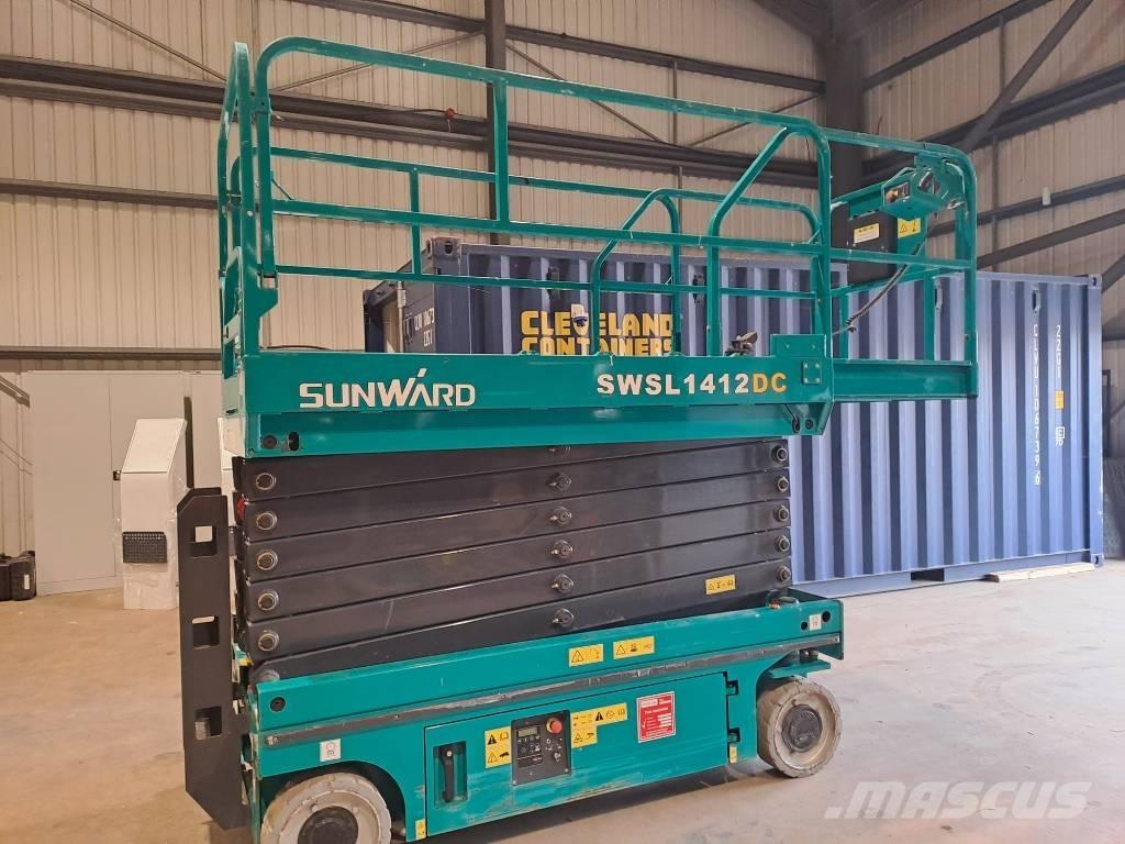 Sunward SWSL 1412 DC Ножничные подъемники
