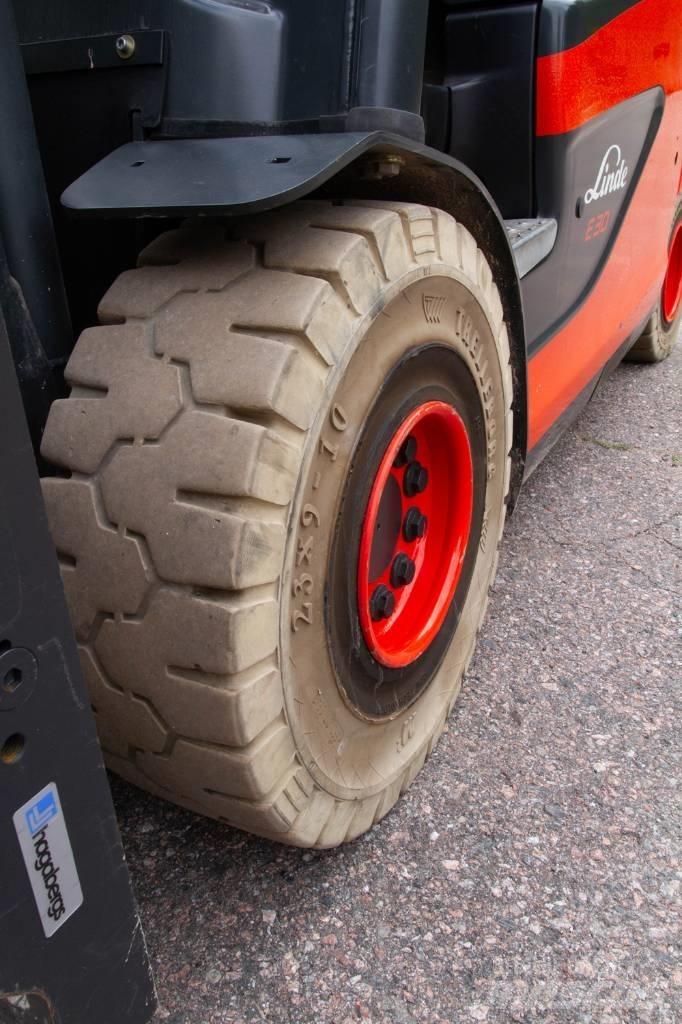 Linde E30-01 Электропогрузчики
