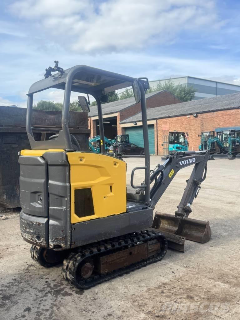 Volvo EC 15 Мини-экскаваторы