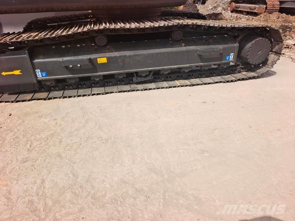 Hyundai HX 220 HD Гусеничные экскаваторы