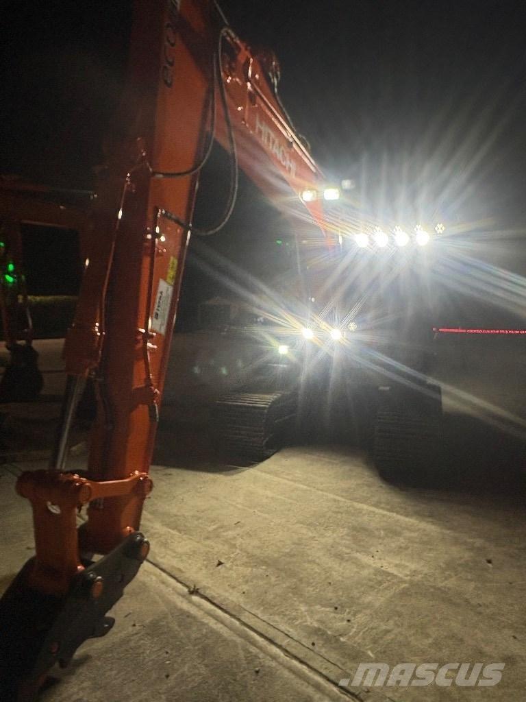 Hitachi Zaxis 130-6 Гусеничные экскаваторы