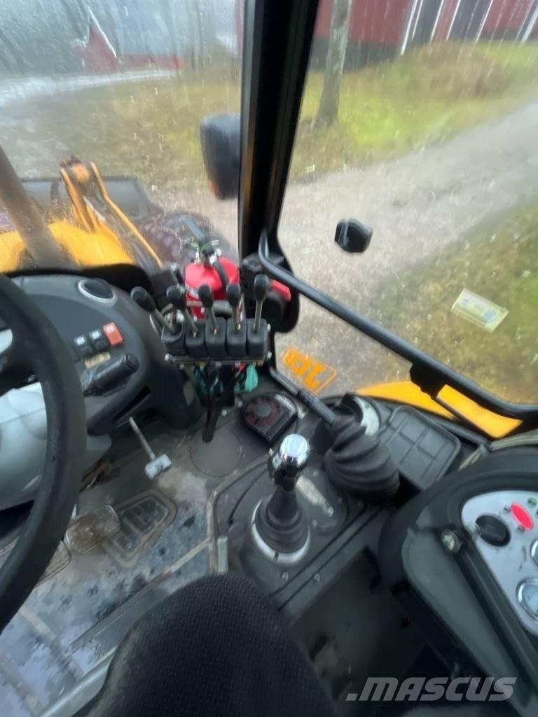 JCB 4X Фронтальные погрузчики