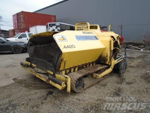 Bomag PROPAVER 4420 Асфальтоукладчики