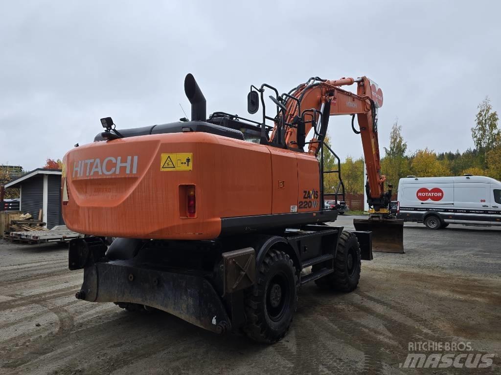 Hitachi ZX 220W-5 Колёсные экскаваторы