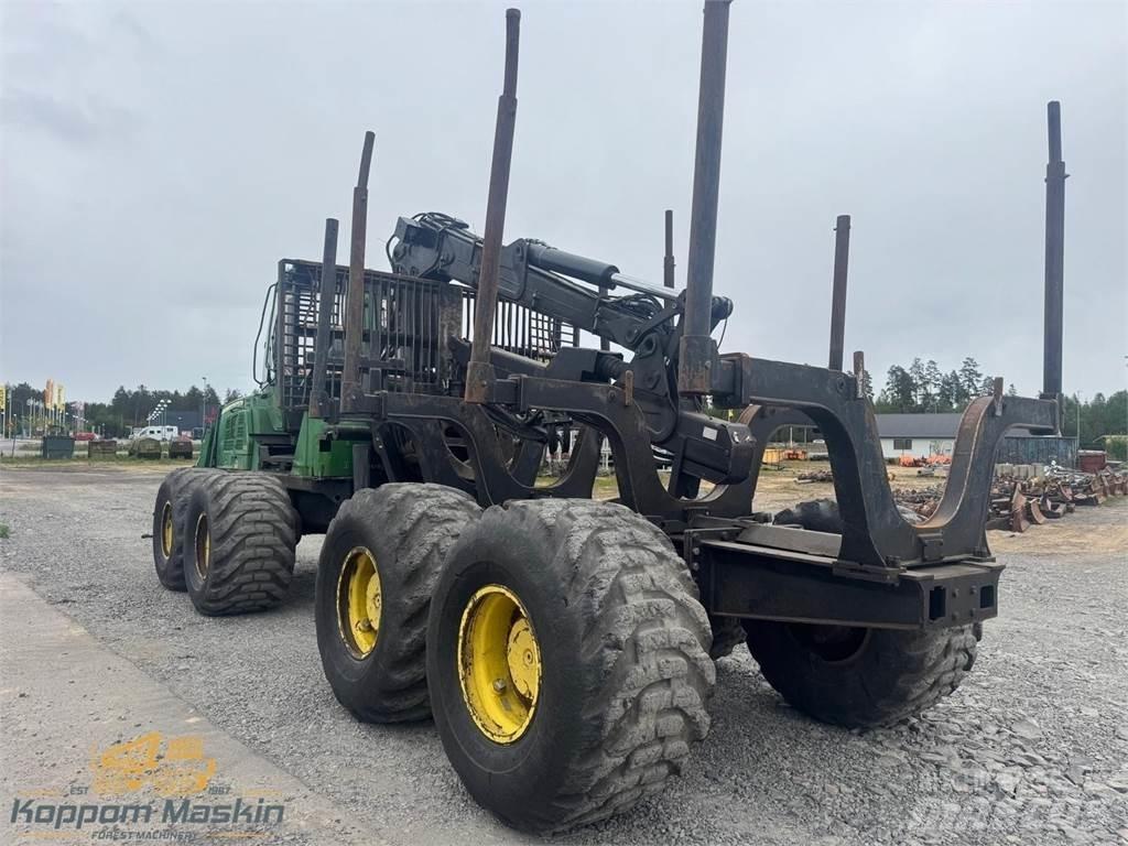 John Deere 1910E Форвардеры