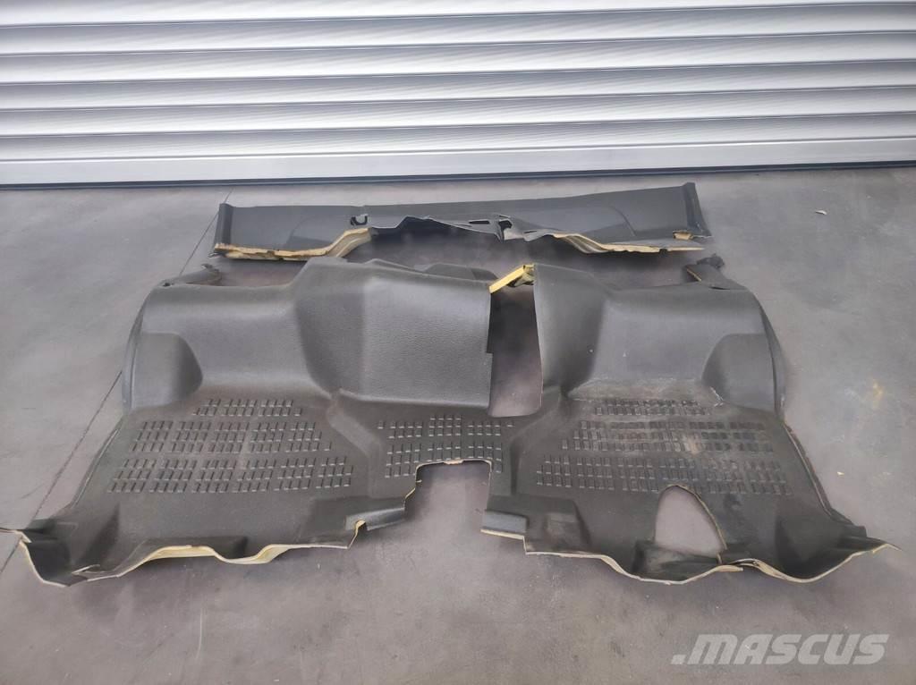 Renault Floor Mat Кабины