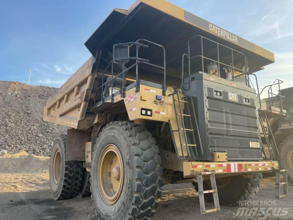 CAT 777e Самосвальные прицепы