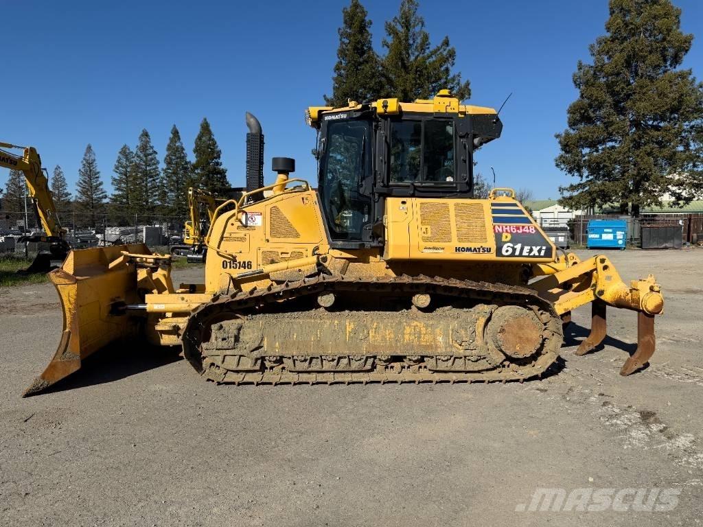 Komatsu D61EXi-24 Гусеничные бульдозеры