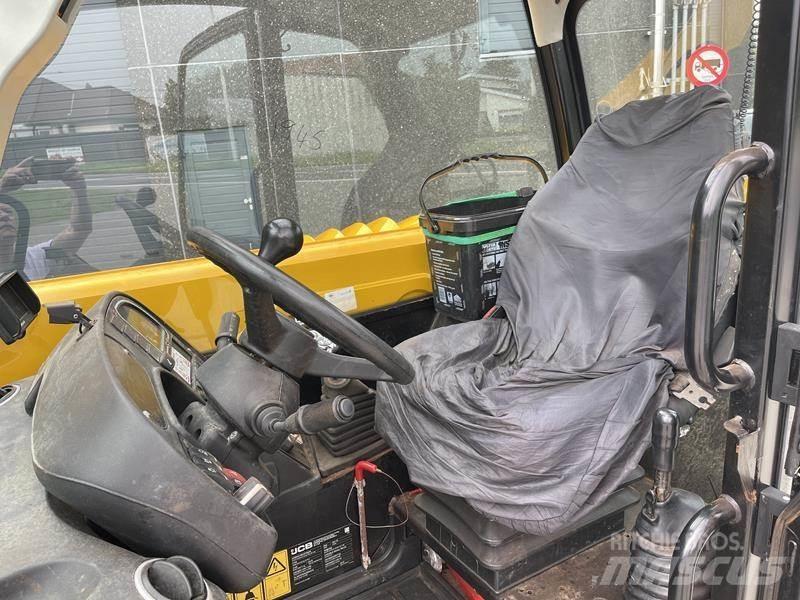 JCB 531 - 70 Телескопические погрузчики