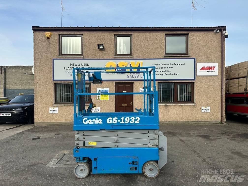 Genie GS 1932 Ножничные подъемники