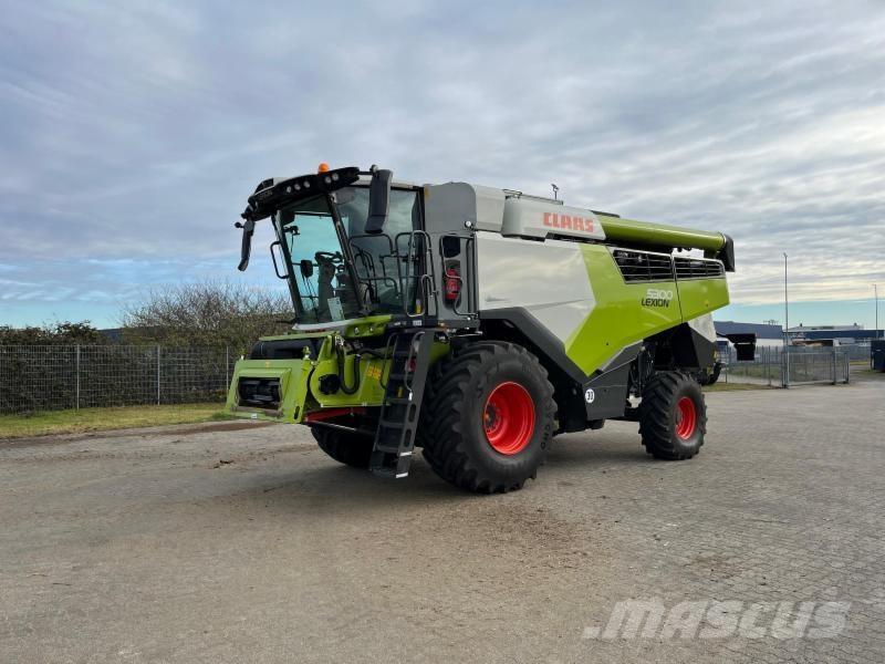 CLAAS LEXION 5300 Зерноуборочные комбайны