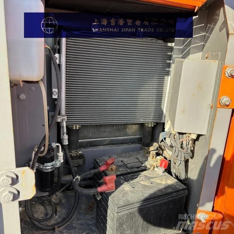 Hitachi ZX 70 Гусеничные экскаваторы