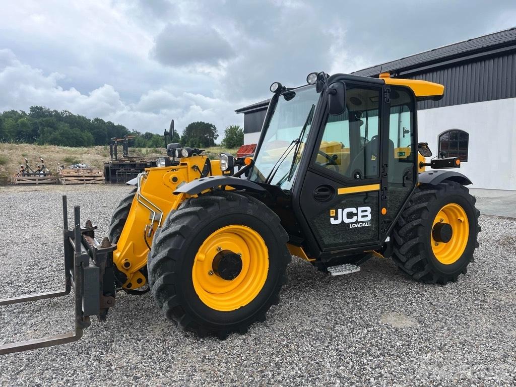 JCB 527-58 Agri Plus Телескопические погрузчики