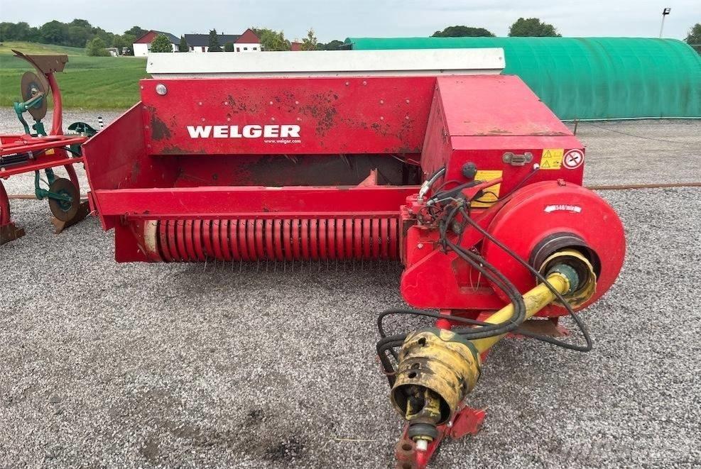 Welger AP830 Тюковые пресс-подборщики