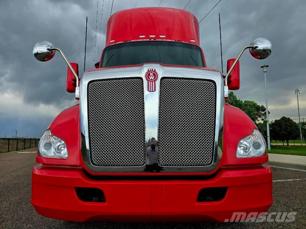 Kenworth T 680 Седельные тягачи