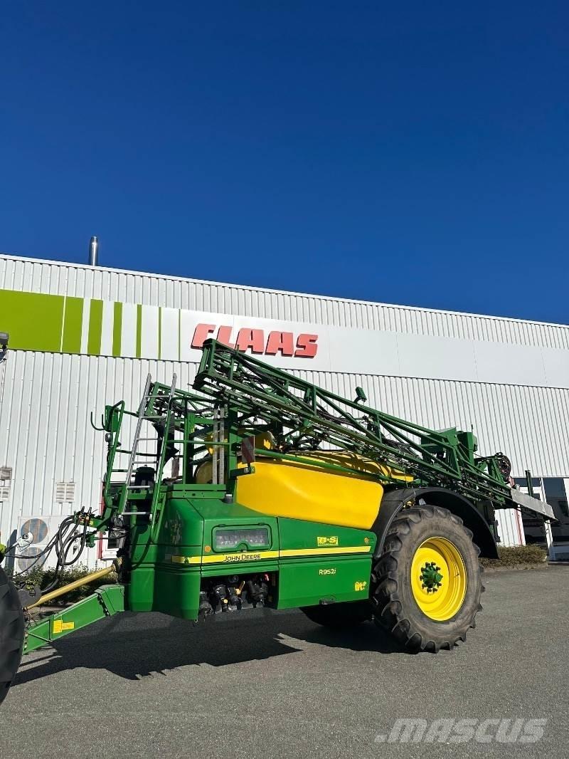 John Deere R952 i Прицепные опрыскиватели