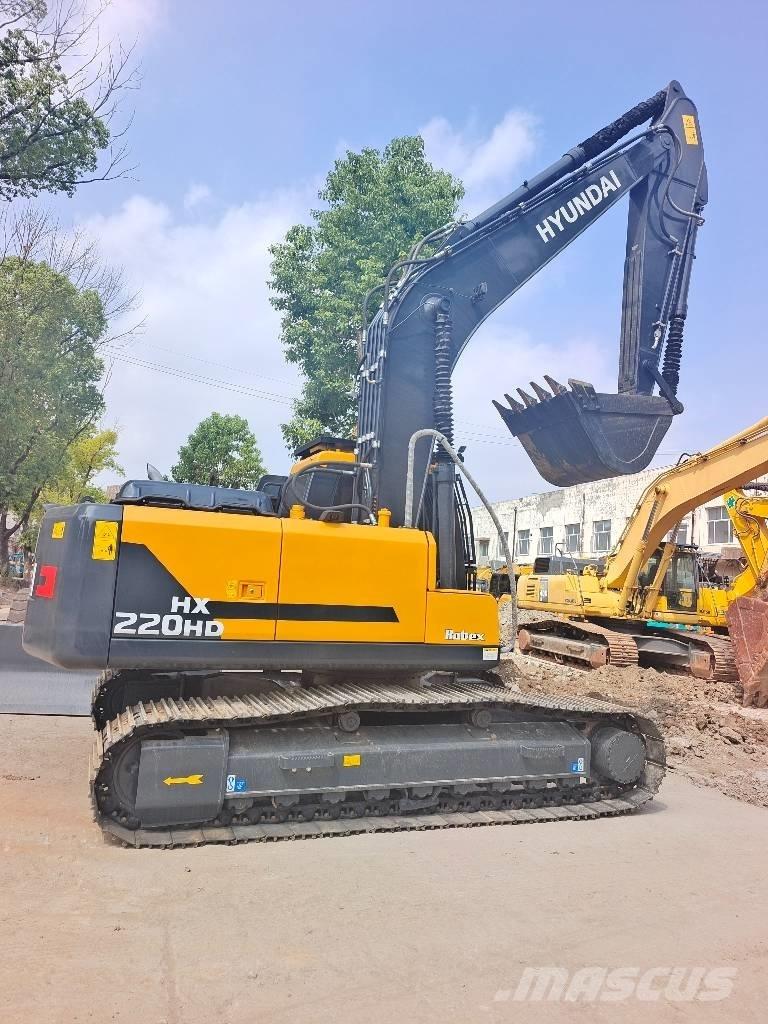 Hyundai HX 220 Гусеничные экскаваторы