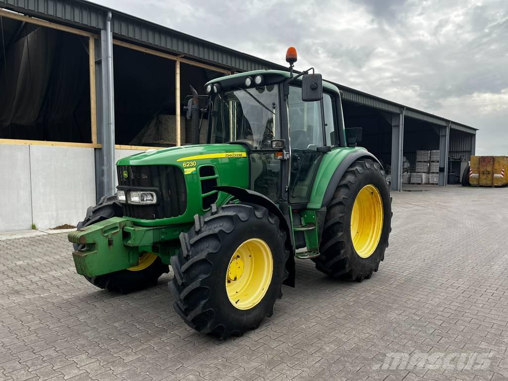 John Deere 6120 Трактора