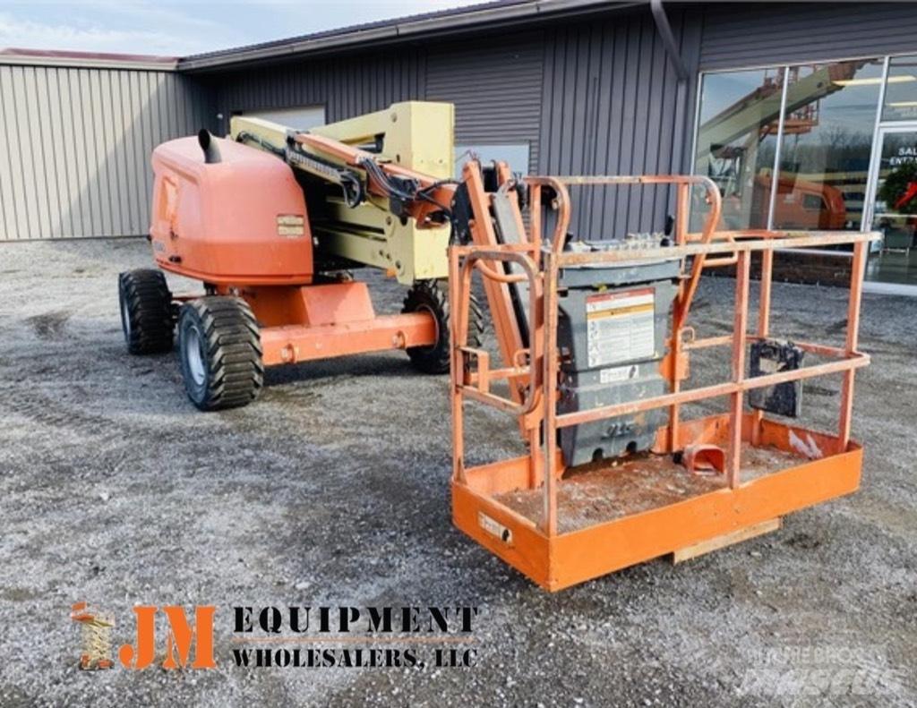 JLG 450 AJ Коленчатые подъемники