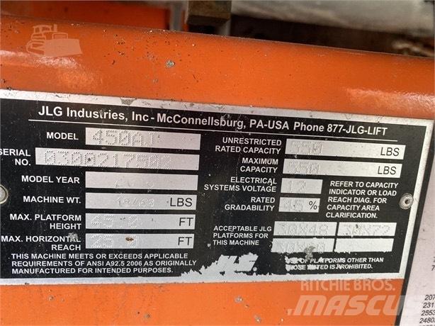 JLG 450 AJ Коленчатые подъемники