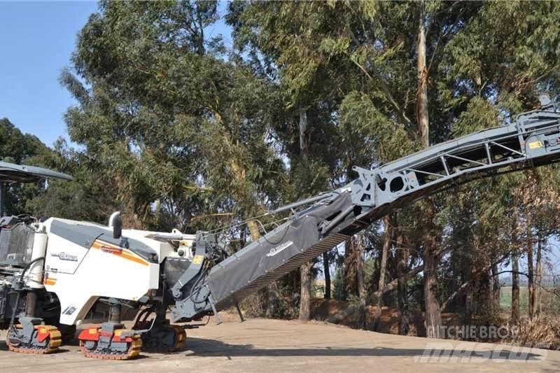 Wirtgen W130F Специальные грузовики