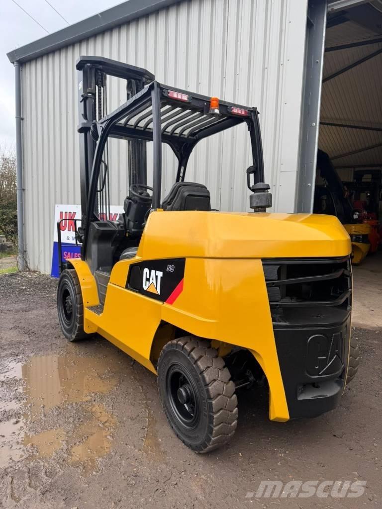 CAT DP 50 N Дизельные погрузчики
