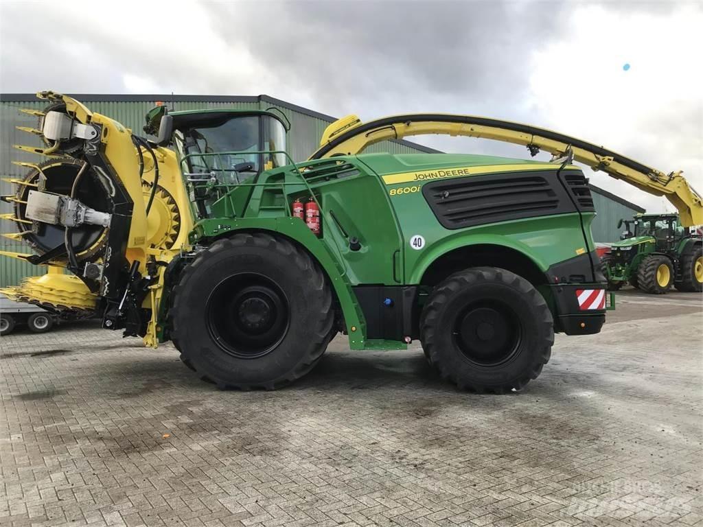 John Deere 8600 Самоходные кормоуборочные комбайны