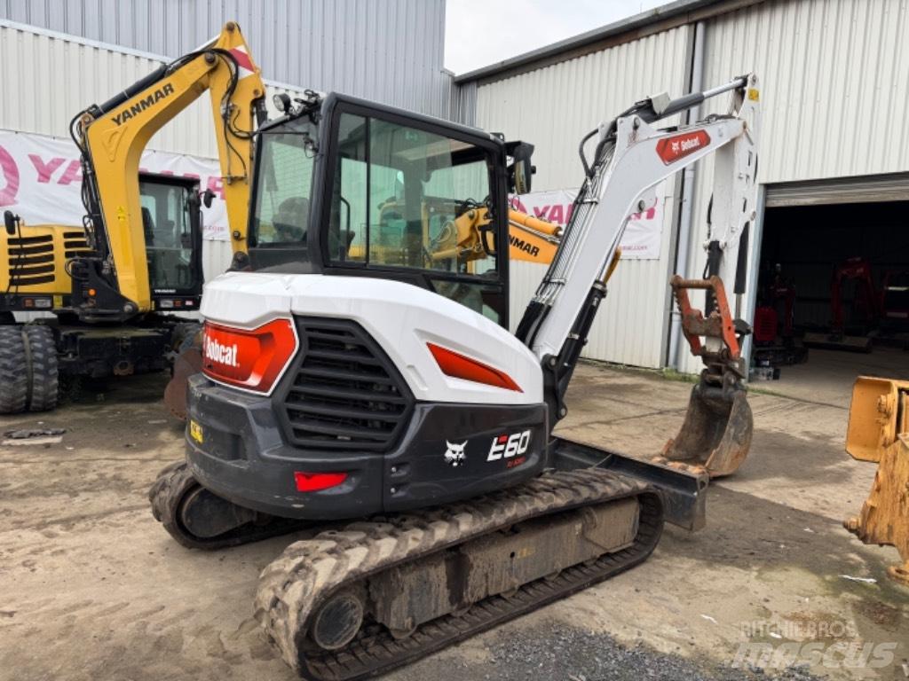 Bobcat E60 *FR006 Мини-экскаваторы