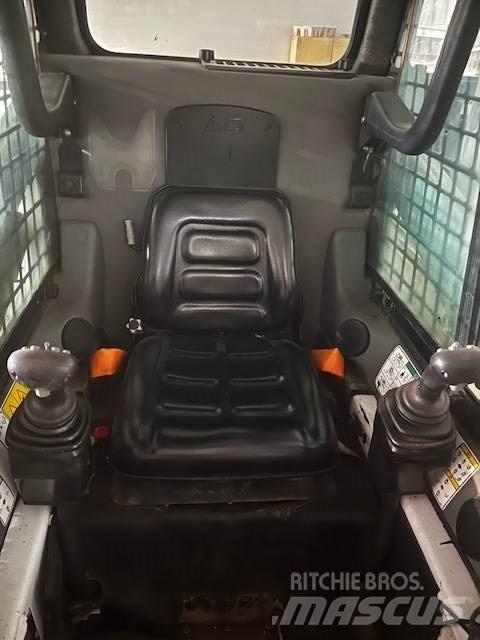 Bobcat S 100 Мини-погрузчики