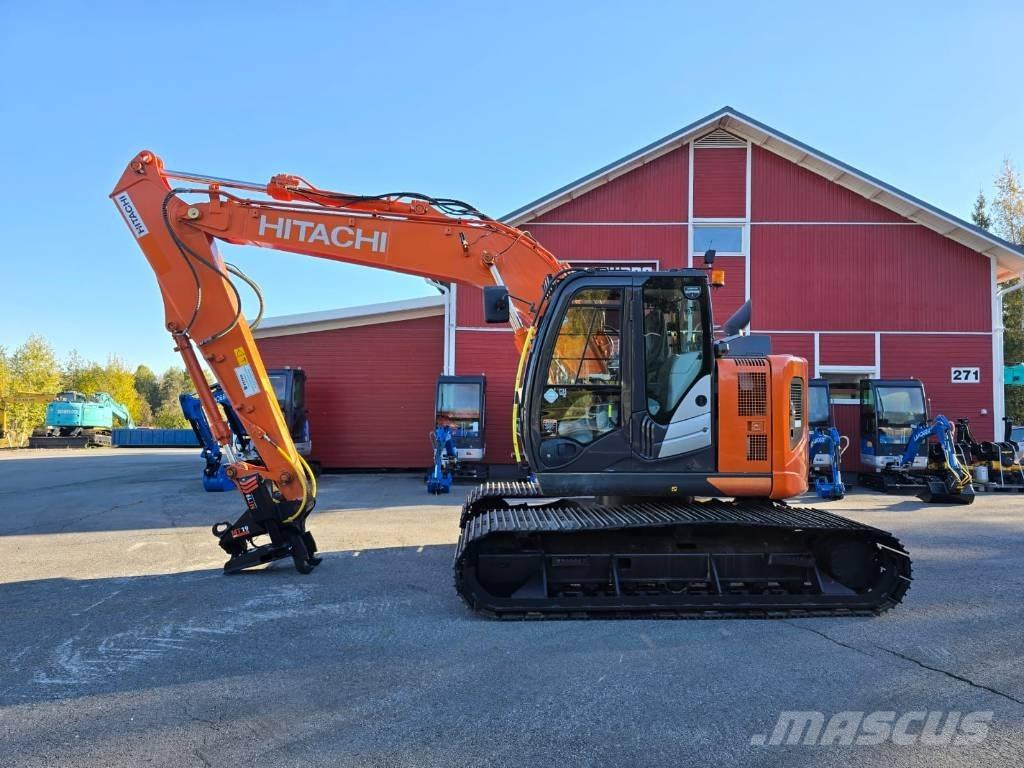 Hitachi ZX 135 US-6 Гусеничные экскаваторы