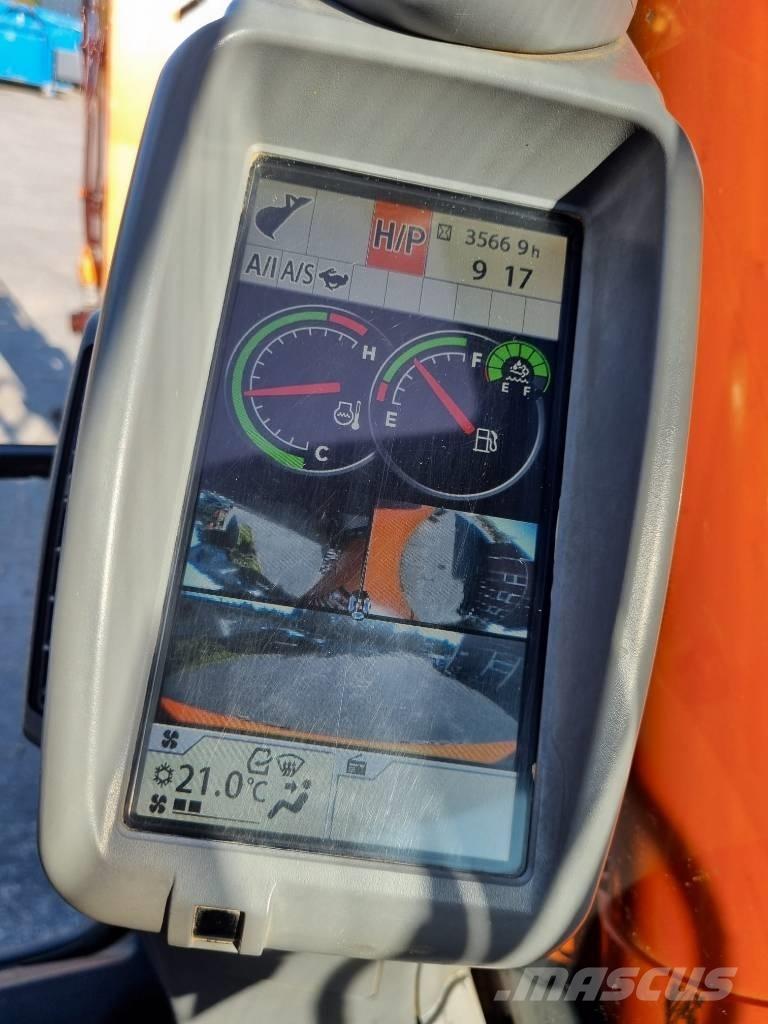 Hitachi ZX 135 US-6 Гусеничные экскаваторы