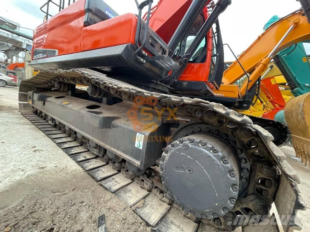 Doosan DX 300LCA Гусеничные экскаваторы