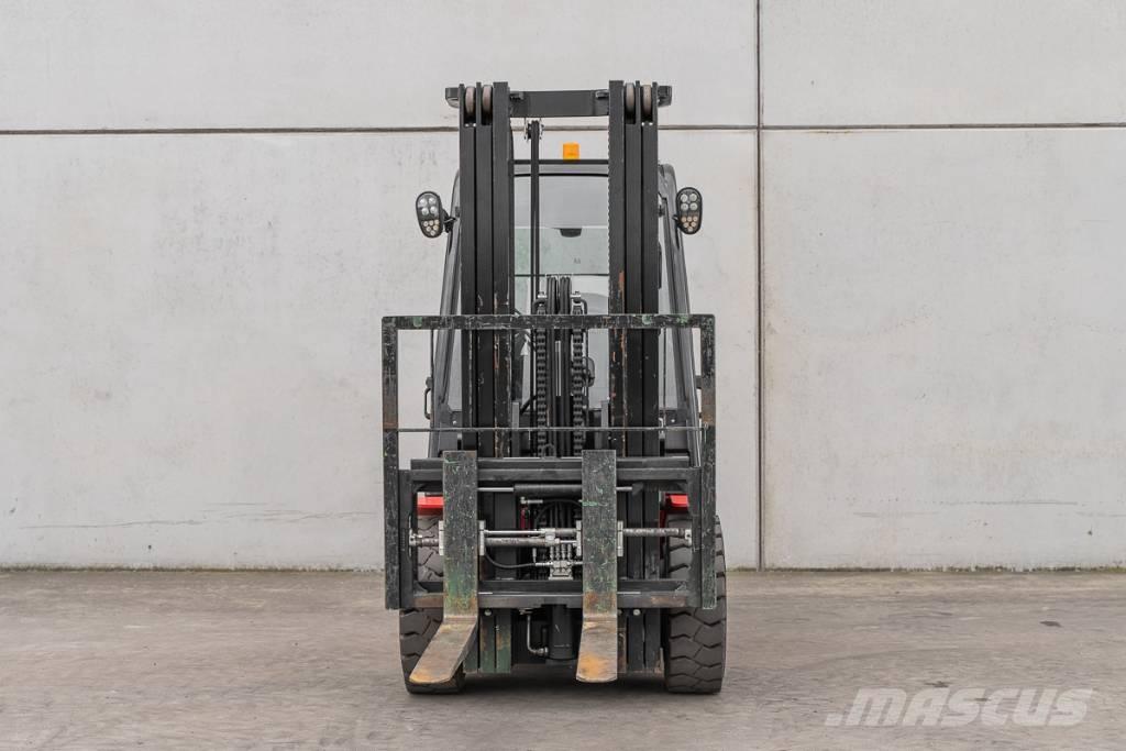 Manitou MI 35 D Дизельные погрузчики