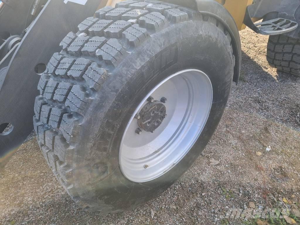 Volvo L25F Мини-погрузчики