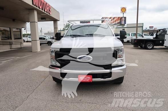 Ford F250 SD Строительная техника - Другие