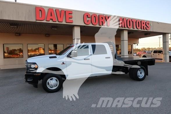 RAM 3500 HD Грузовики-платформы/боковая разгрузка