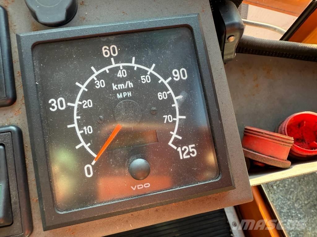 Hansa APZ 1003 Коммунальные мини-погрузчики