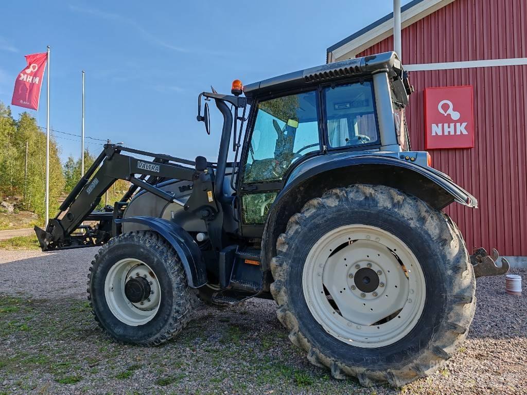 Valtra M 130 Трактора