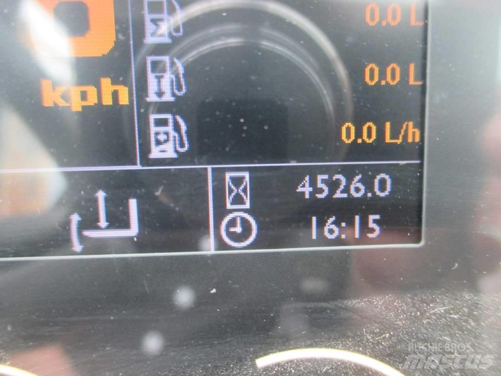 JCB 525-60 Телескопические погрузчики