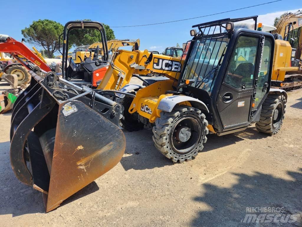 JCB 525-60 Телескопические погрузчики