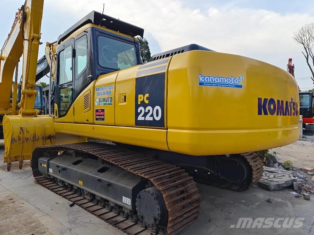 Komatsu PC 220-7 Гусеничные экскаваторы