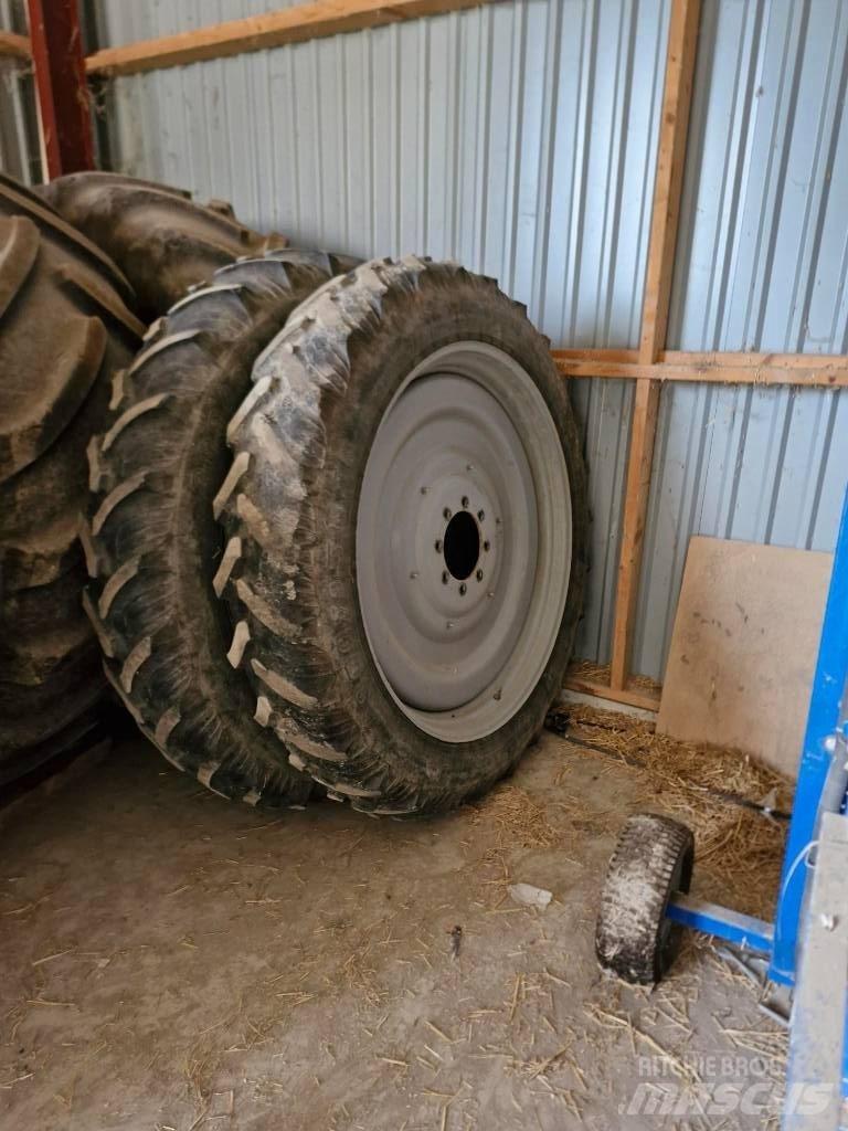 Hardi Commander 3200 Прицепные опрыскиватели