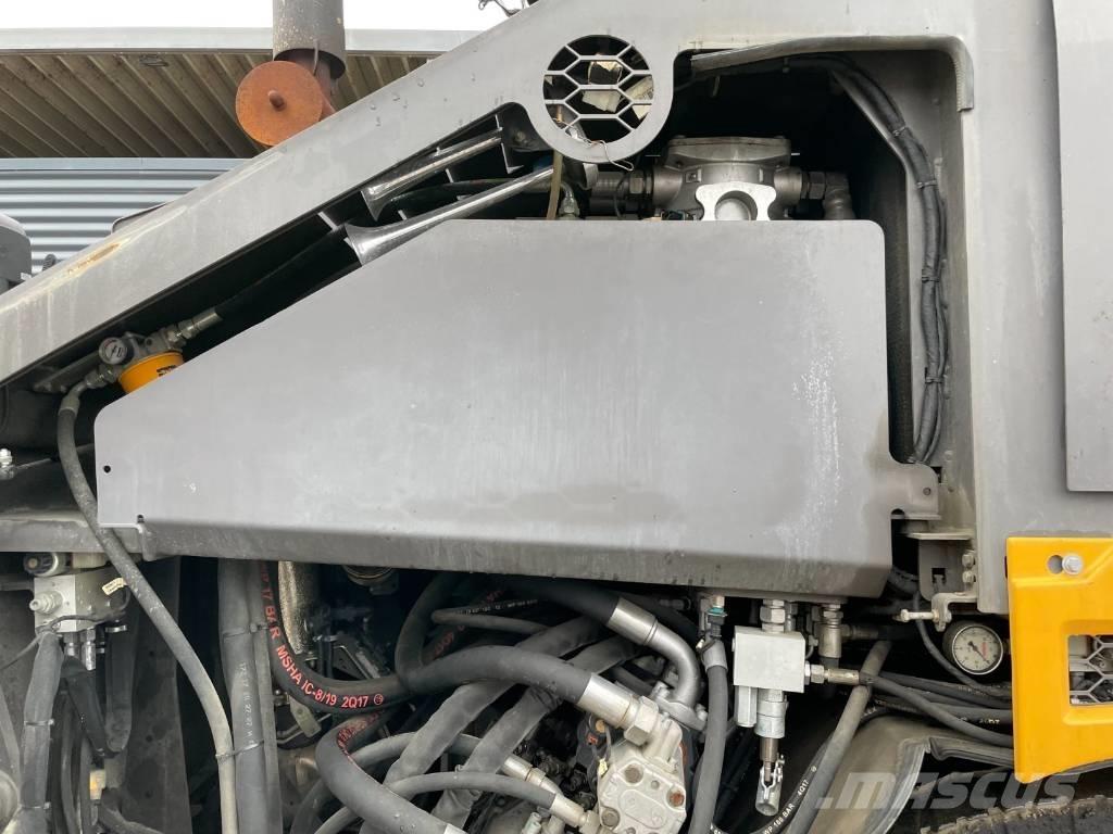 Volvo P6870 ABG Асфальтоукладчики