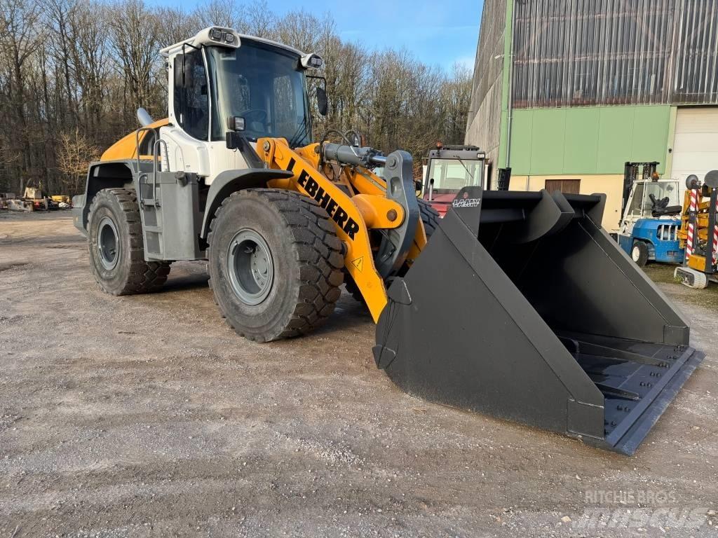 Liebherr L 550 Фронтальные погрузчики