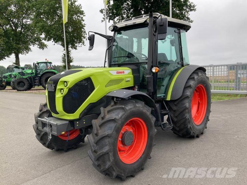 CLAAS AXOS 240 Трактора