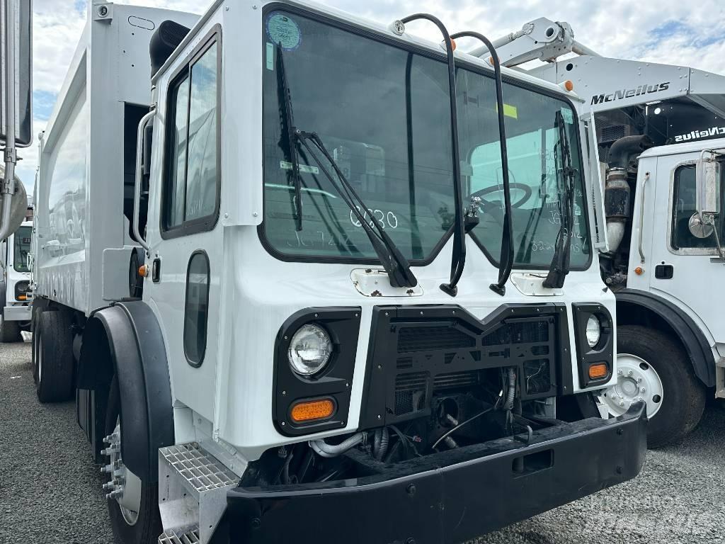Mack MRU 633 Мусоровозы