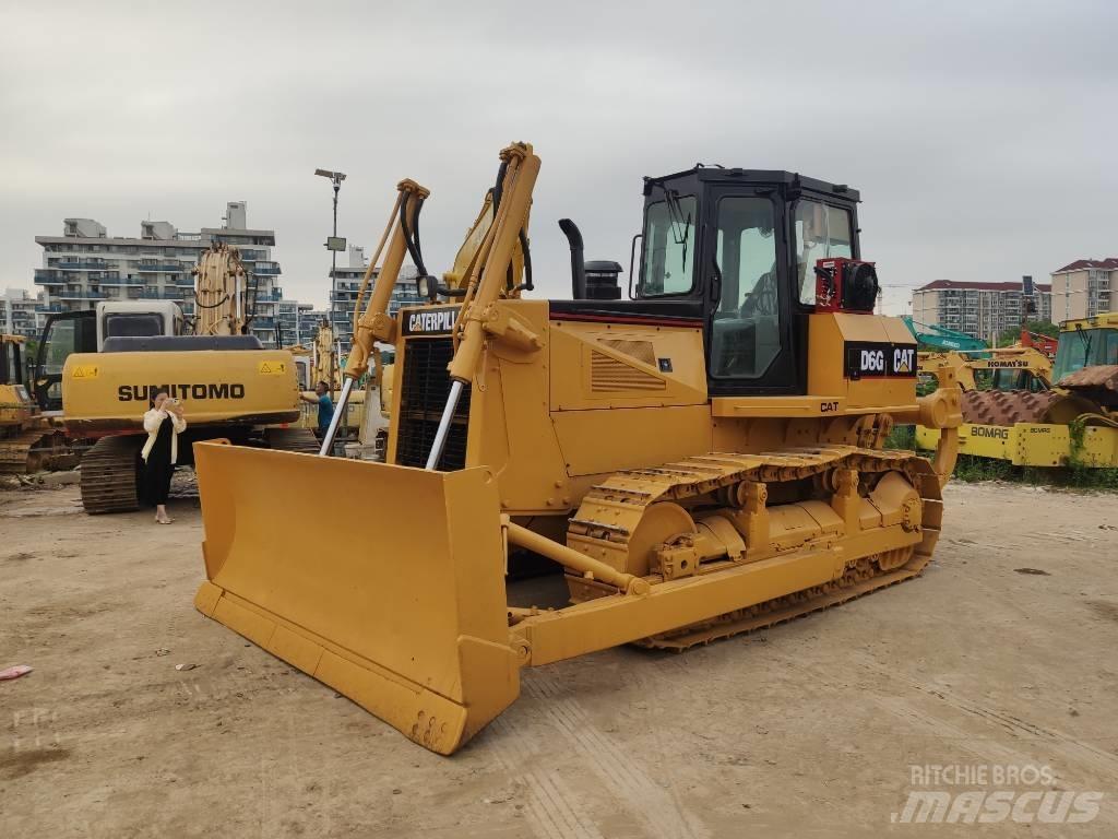 CAT D 6 G Гусеничные бульдозеры