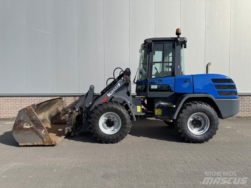 Schaeff TL100 Фронтальные погрузчики
