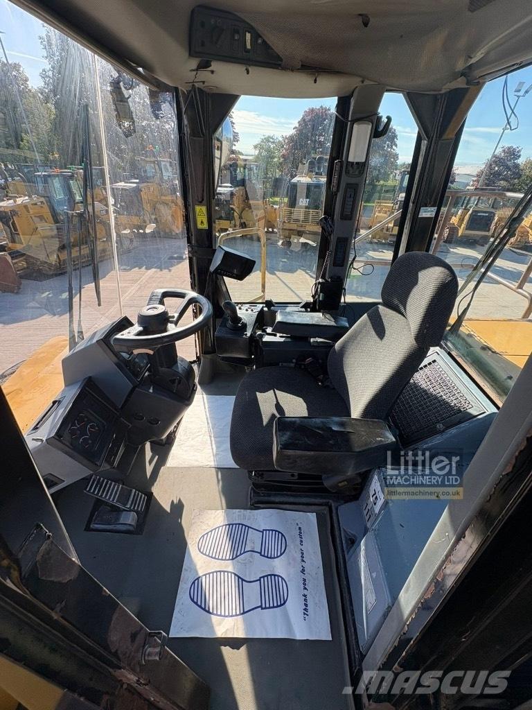 CAT 824 H Колесные бульдозеры