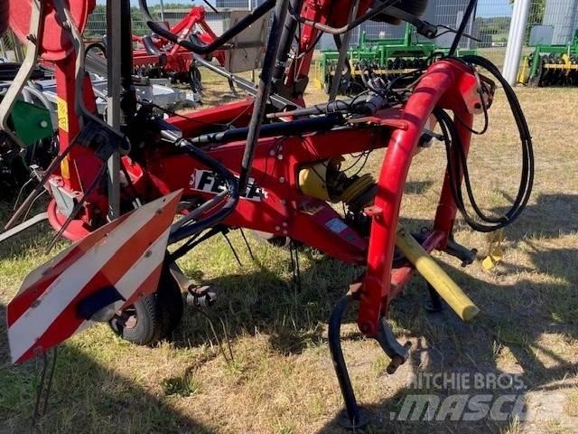 Fella TH 900 Hydro Грабли-ворошилки